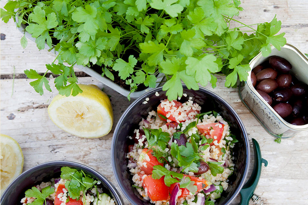 En riktigt bra tabbouleh kräver mycket persilja. Foto: Annika Christensen